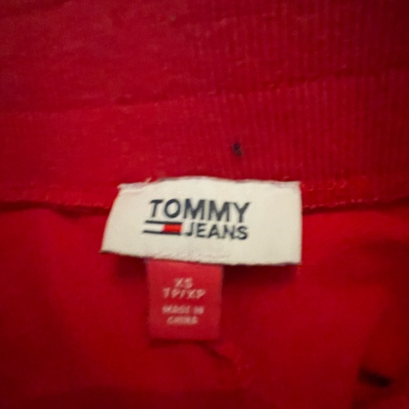 Tommy Hilfiger red joggers. - Picture 3 of 8